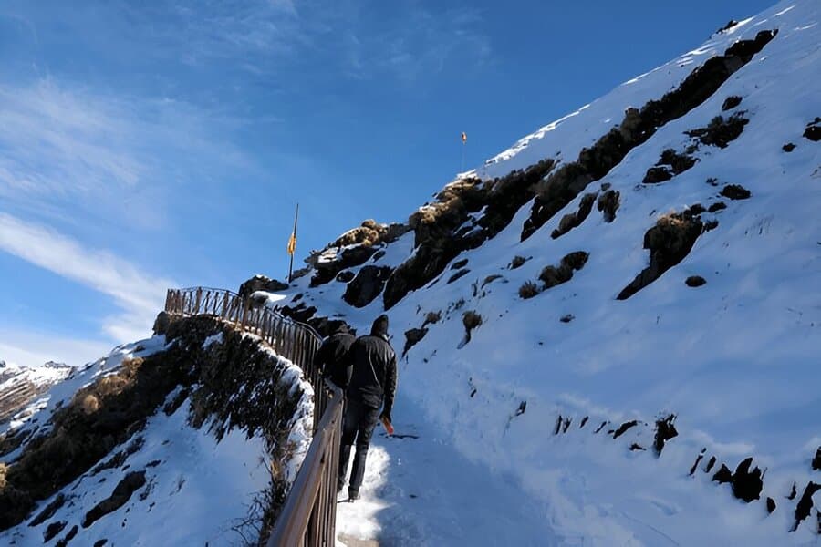 Chandrashila Trek