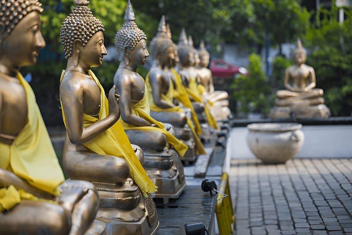 Ultimate Sri Lanka Temple Guide: 15 Sacred Sites You Must Explore Once in Your Life