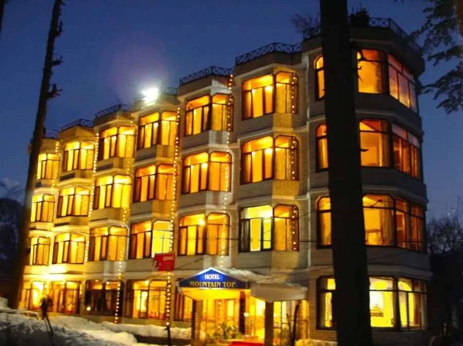 Mountain Top Hotel In Manali