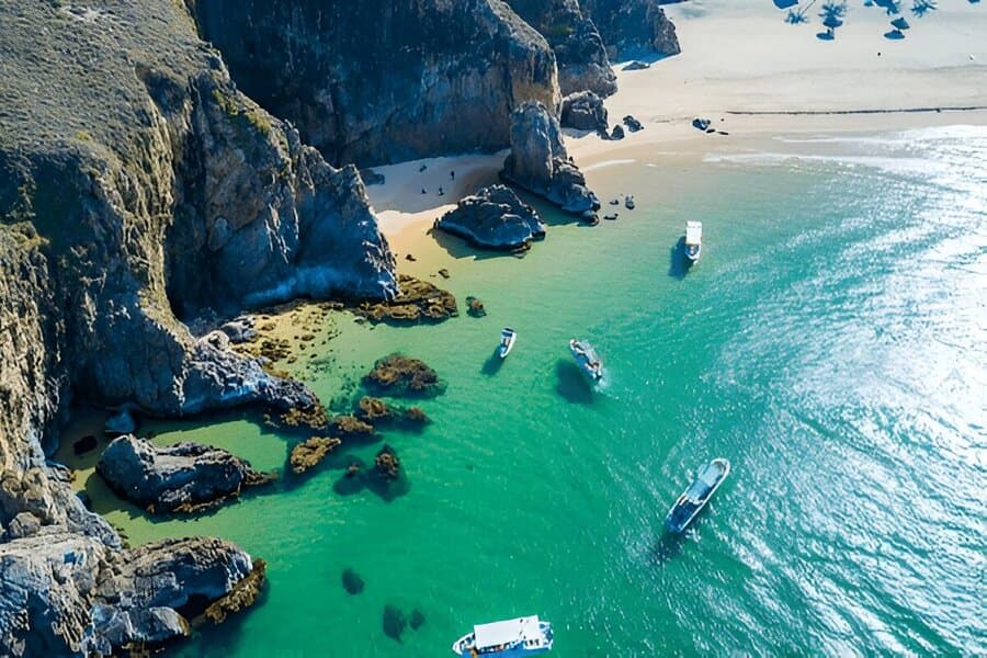 Ky Co Beach
