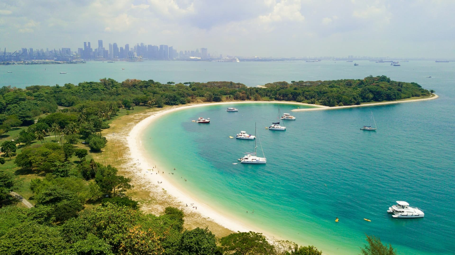 10 Best Singapore Beaches You Won’t Believe Exist (2026 Guide)