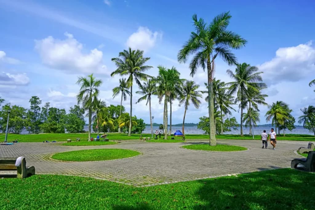 Pasir Ris Beach