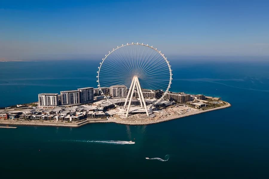 Dubai in Spring