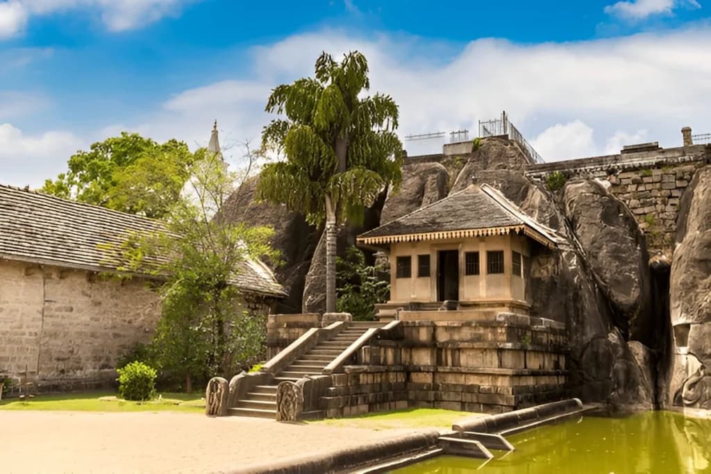 Isurumuniya Vihara