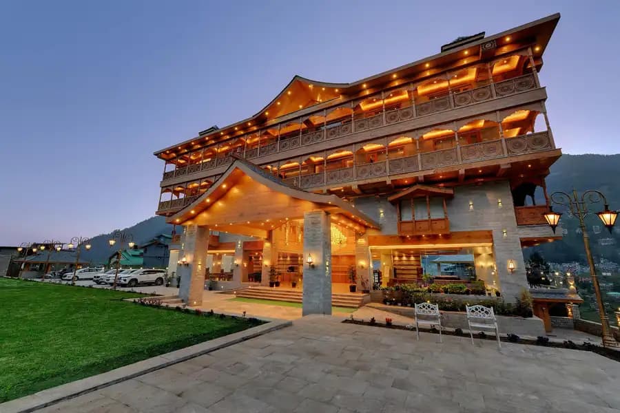 Tiaraa Hotels & Resorts