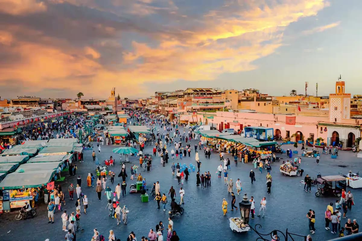Laitumkhrah Market