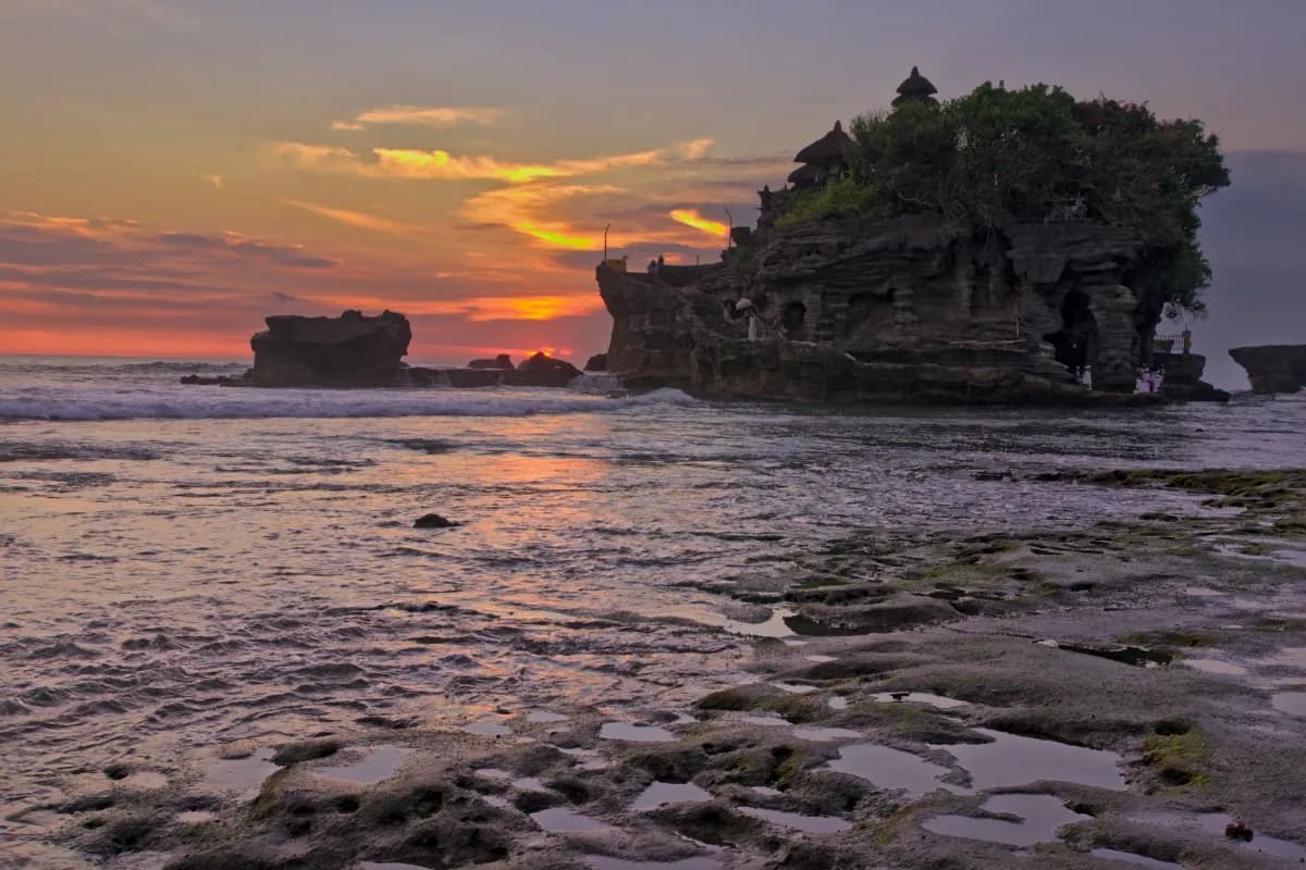 Tanah Lot Temple