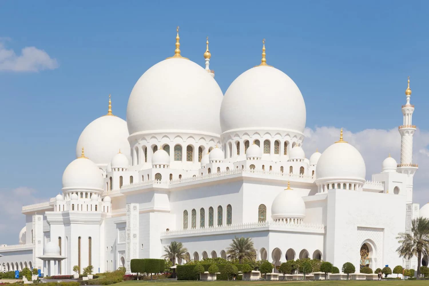 Luxurious Dubai | Sky-High Views & Starry Nights