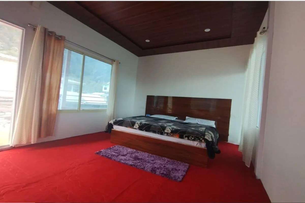 CHOPTA The Mini Switzerland AMAR RESORT