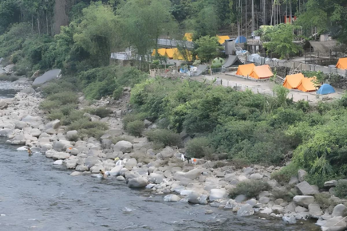 Dawki Riverside Camping