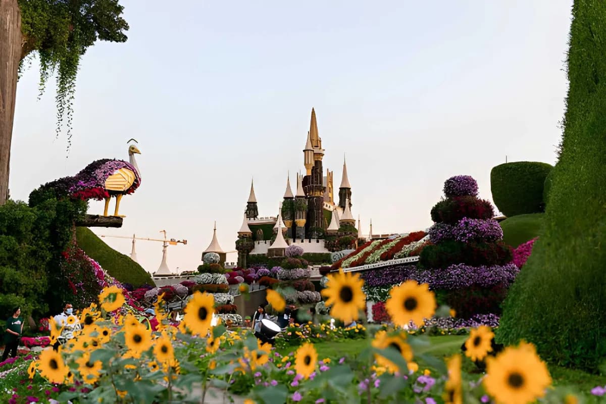 Dubai Miracle Garden