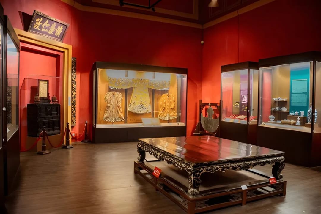 Dynasty History Sections
