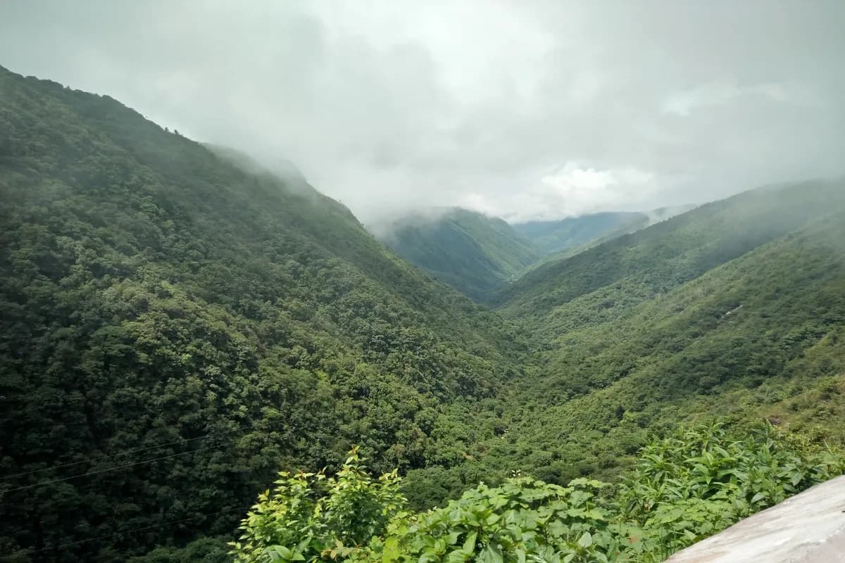 Secnic Kongthong Village Valley View