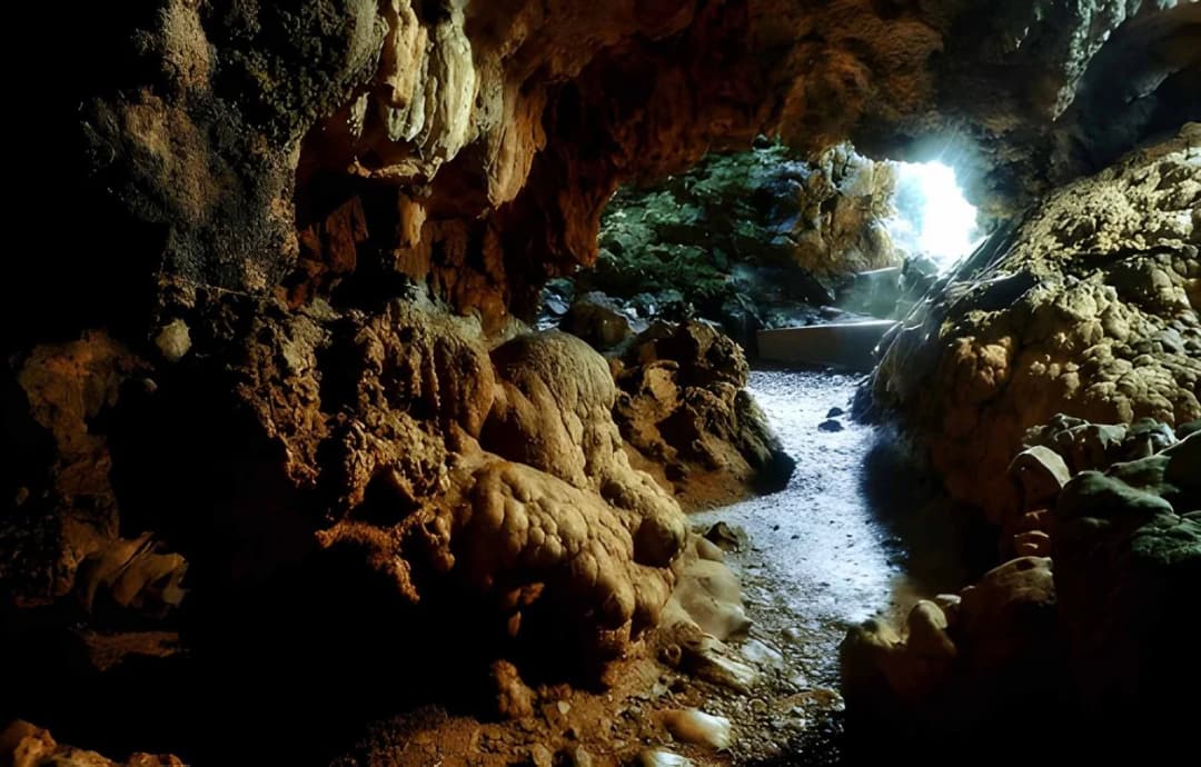 Mawsmai Cave Visit