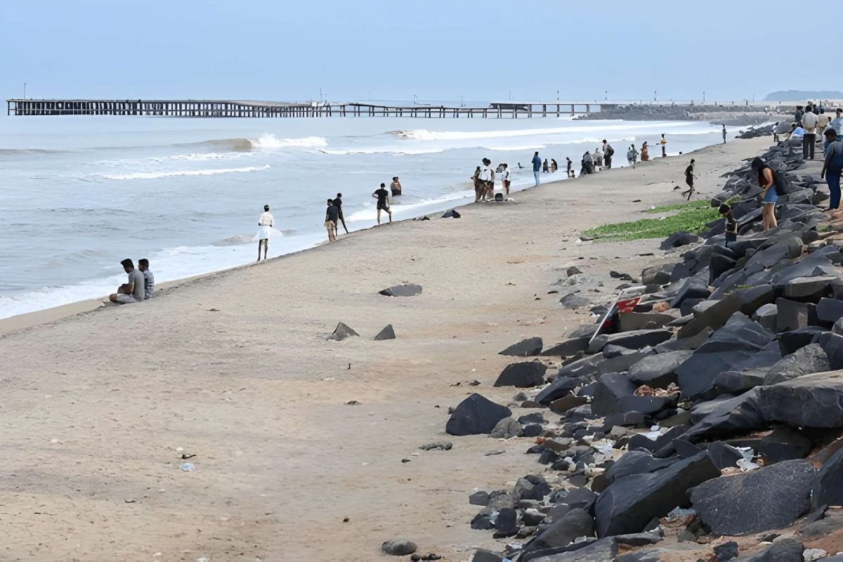 Promenade Beach