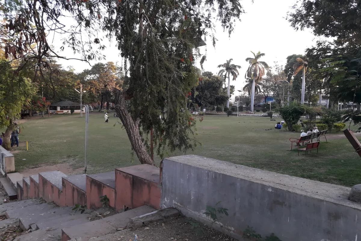 Beautiful gardens and walking trails at Lum Nehru Park