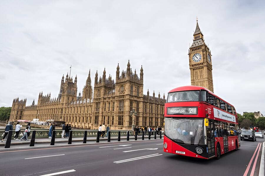 Iconic Bus Ride in London