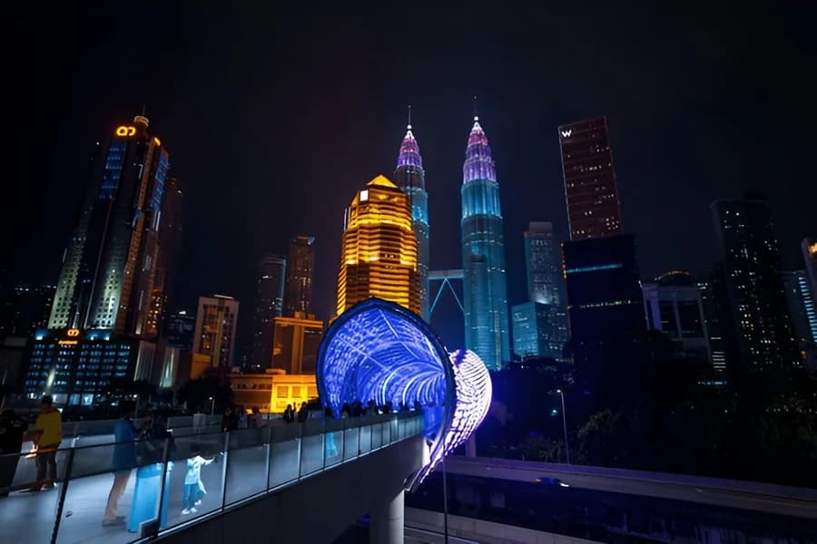 Illuminate Your Evening with a Kuala Lumpur Private Night Tour: