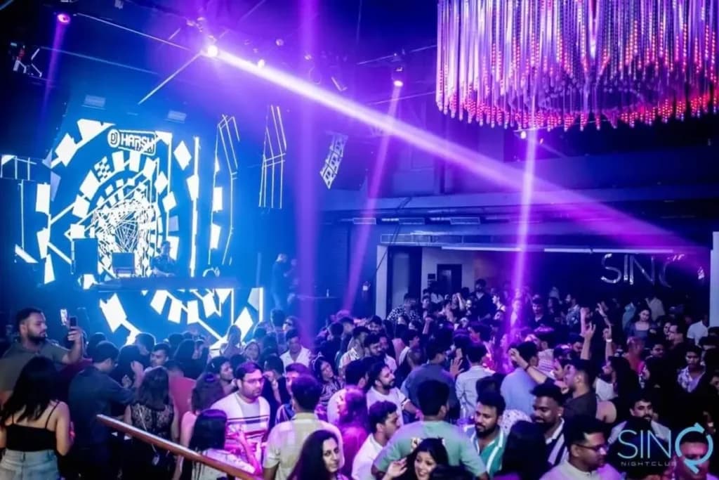 SinQ Nightclub