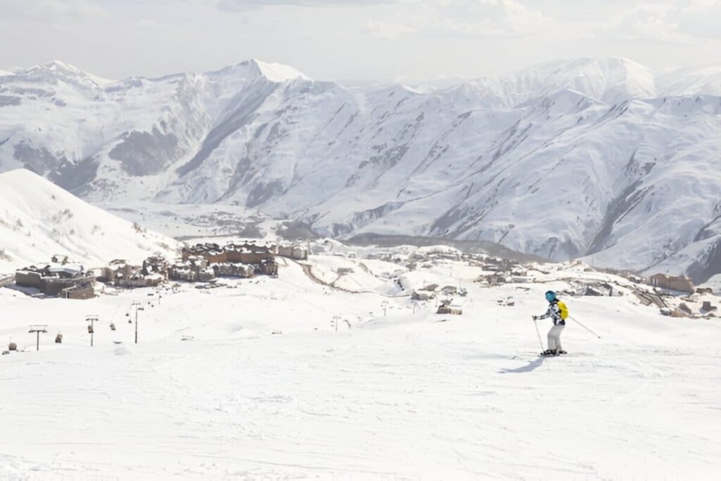 ski and snowboard in gudauri