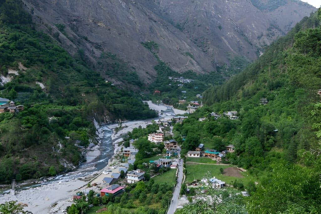 Tirthan Valley