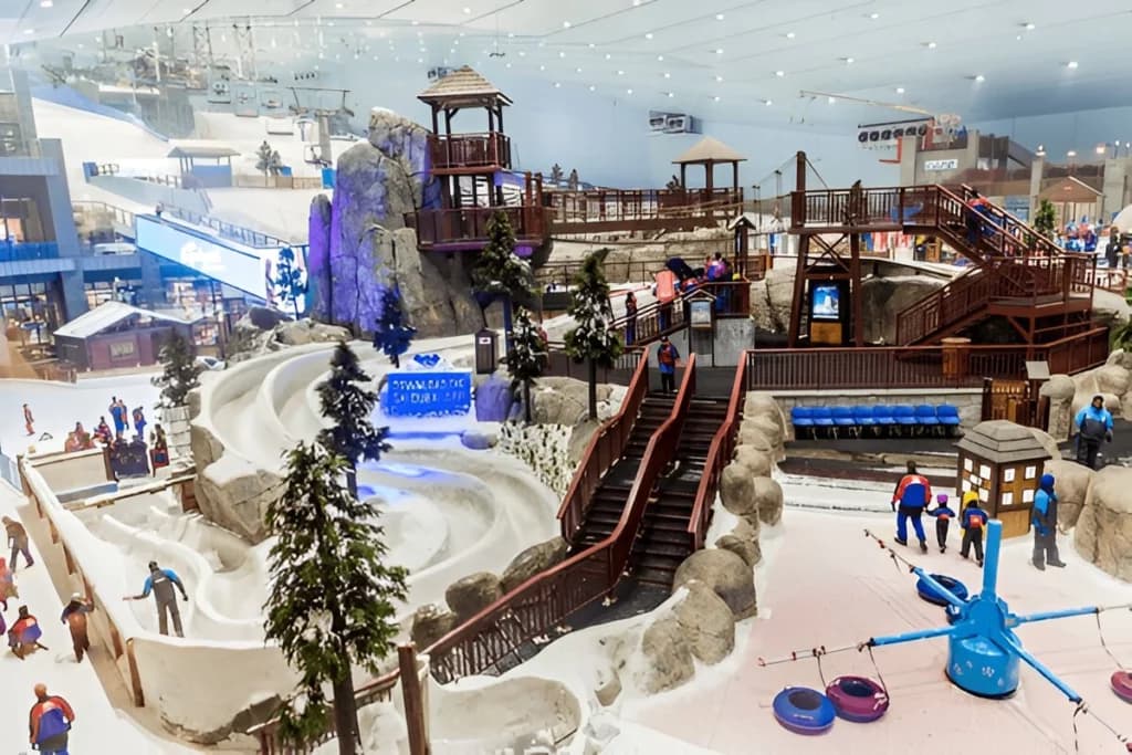 Explore Ski Dubai