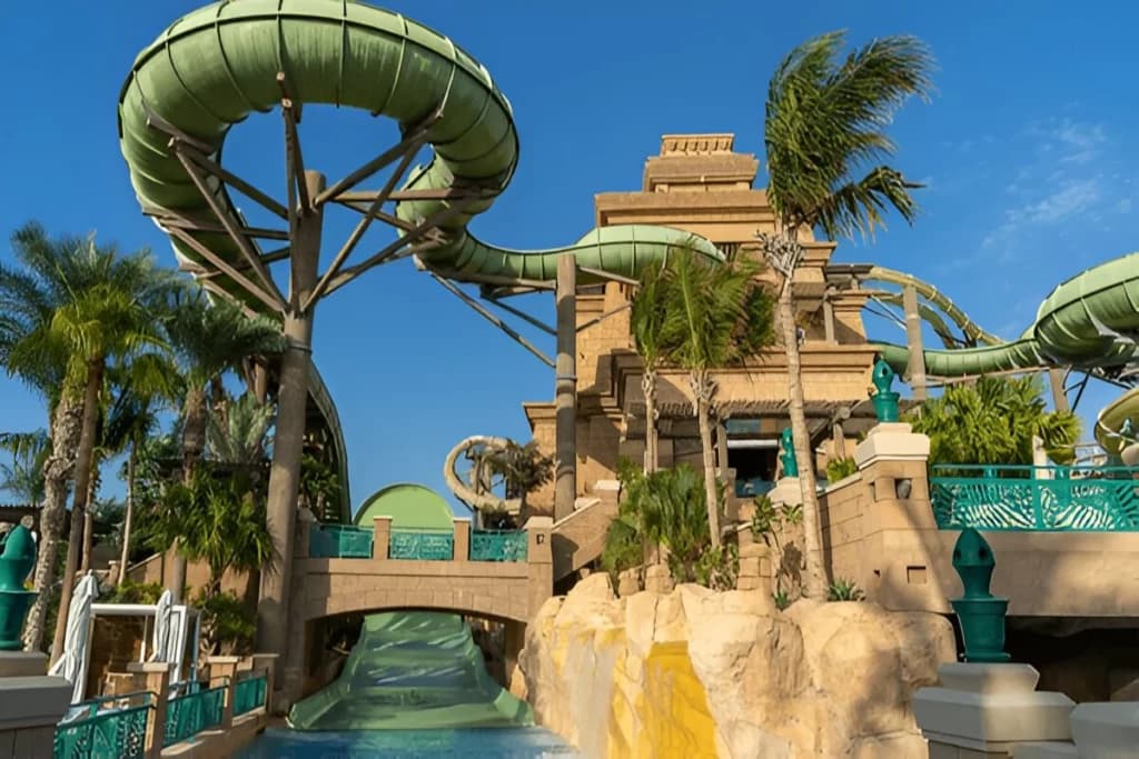 Family Visit at Aquaventure Waterpark
