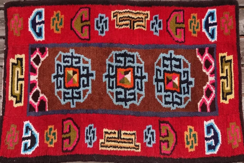 Sikkim Woolen Goods and Tibetan Art