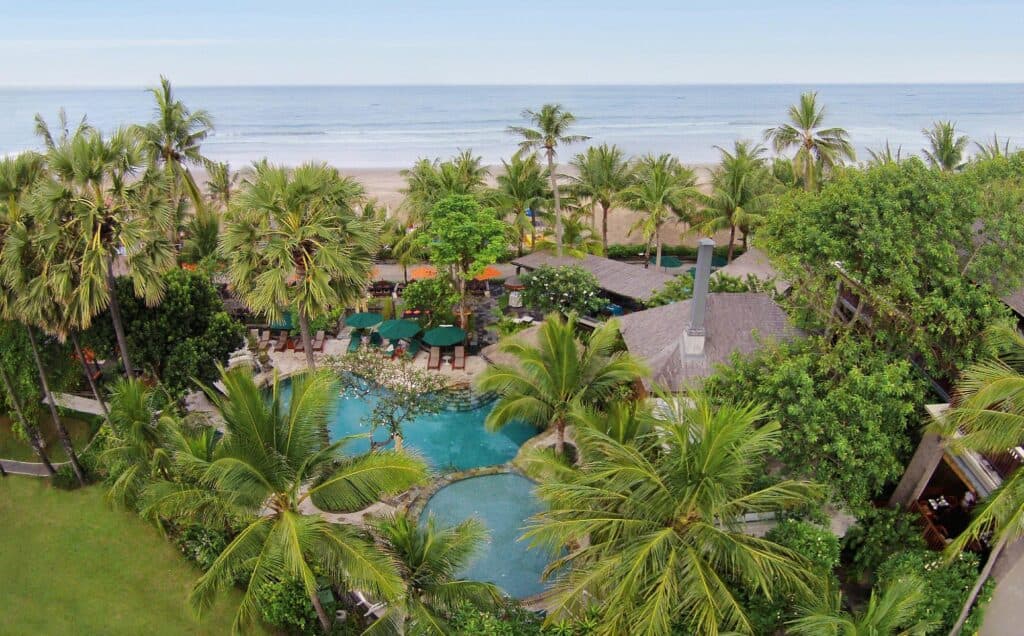 Legian Beach Hotel Bali